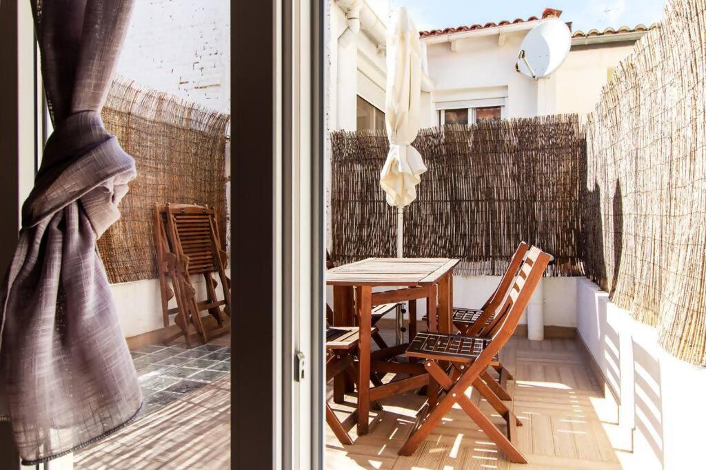 ולנסיה Apartamento Con Terraza Privada Cerca De La Playa מראה חיצוני תמונה